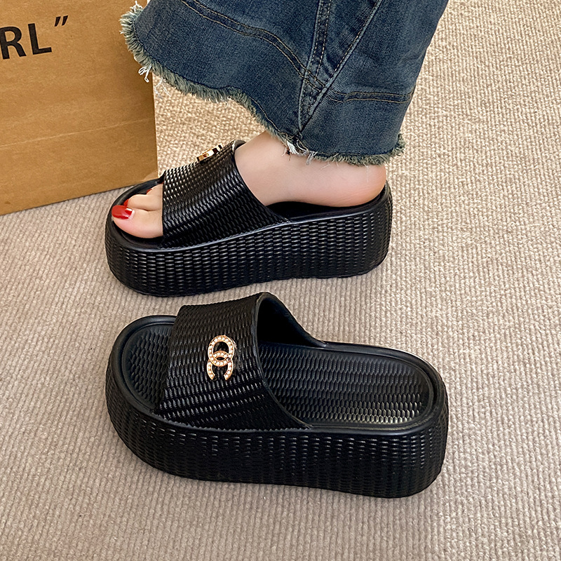 7.5cm EVA zapatillas de fondo grueso para mujeres antideslizantes para usar en el hogar zapatillas frías tejidas de moda espesar zapatillas ligeras para mujeres