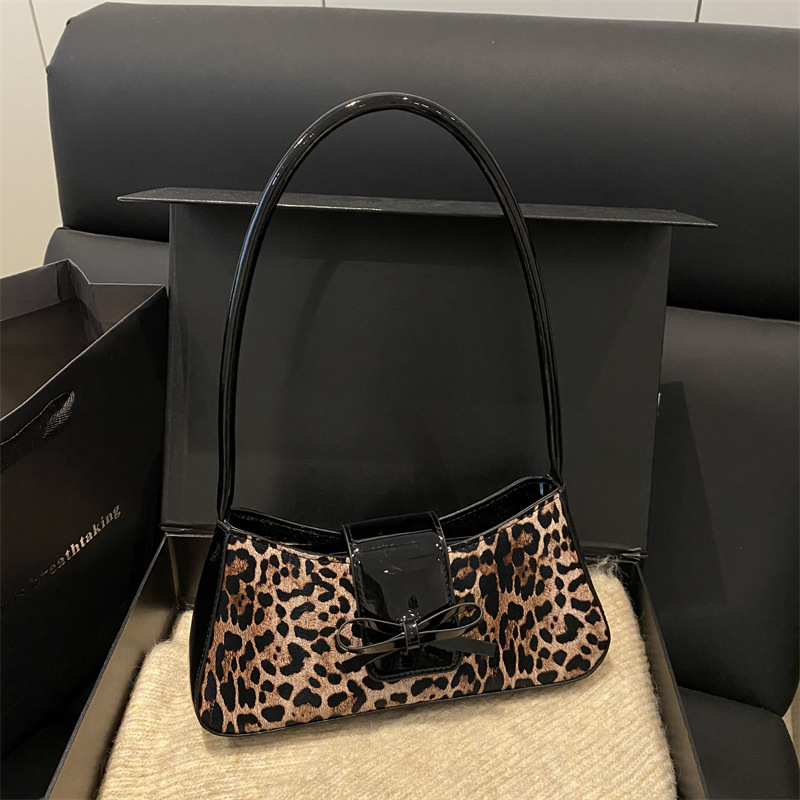 Borsa a spalla elegante da donna con stampa leopardata versatile_voghion.com