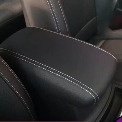 Toyota Venza 2021-2024 üçün Mərkəzi Qoltuqaltı Dəri Qoruyucu Üzlük
