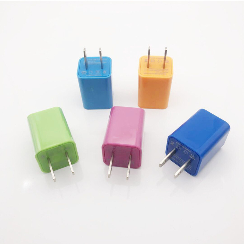 Dual USB Green Dot Charger, Universal 2.1A Charger, Suitable for Apple and Android, Single USB 1A Green Dot Charging Head Dual USB Green Dot Charger, Universal 2.1A Charger, Suitable for Apple and Android, Single USB 1A Green Dot Charging Head
