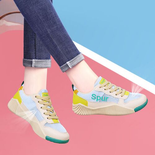 Women's Sports Shoes 2024 New Versatile Spring and Summer Hollow Mesh Shoes Breathable Lightweight Soft Soled Travel Shoes Women's Casual Shoes