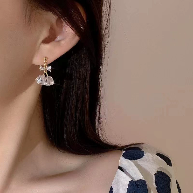 Silver needle, small bell with bow, small design fresh earrings, silver 925 sample, new collection, South Korea, trend of season