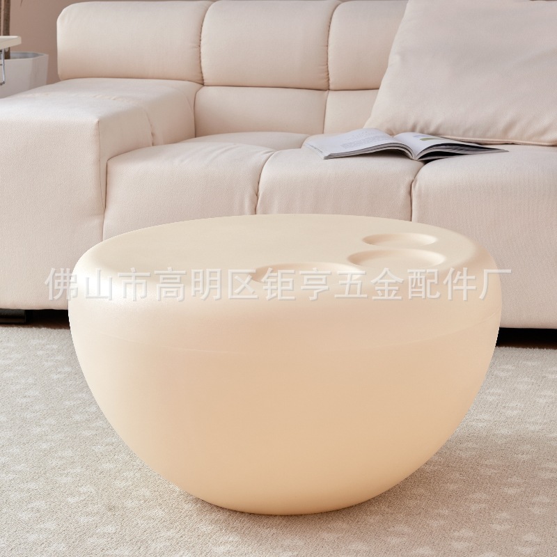 Mesa de centro de garra de gato de estilo crema de color rojo simple de lujo ligero, mesa de centro de dormitorio creativa de sala de estar simple moderna, mesa lateral de apartamento pequeño