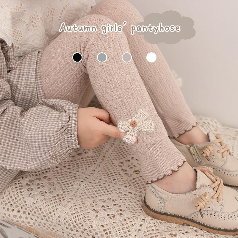 Polainas de los niños del bebé de primavera y otoño estilo coreano arco de encaje polainas de la muchacha de los niños de punto pantalones recortados venta al por mayor