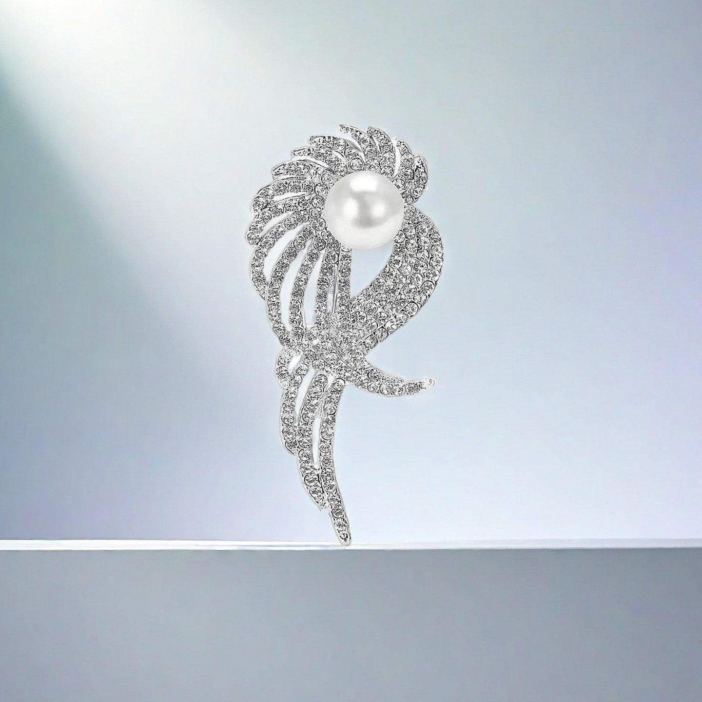 Korean Style Simple and Versatile Elegant Pearl Flower Brooch Women's Niche Design Luxury Brooch Accessories Brooch