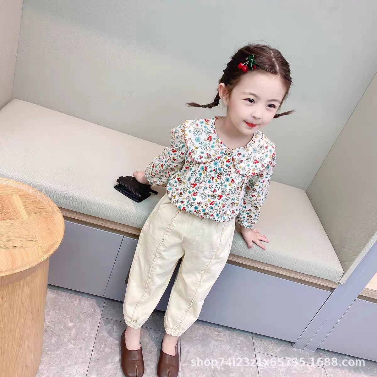 Niñas camisa 2024 primavera y otoño nuevo floral Top muñeca de moda coreana estilo occidental bebé niña princesa estilo vestir prendas exteriores