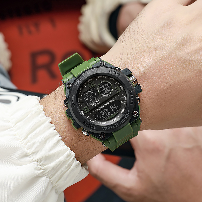 Nueva serie para hombre Reloj electrónico Fuerzas especiales Viento Reloj digital para estudiantes Aleación anti-caída para hombre