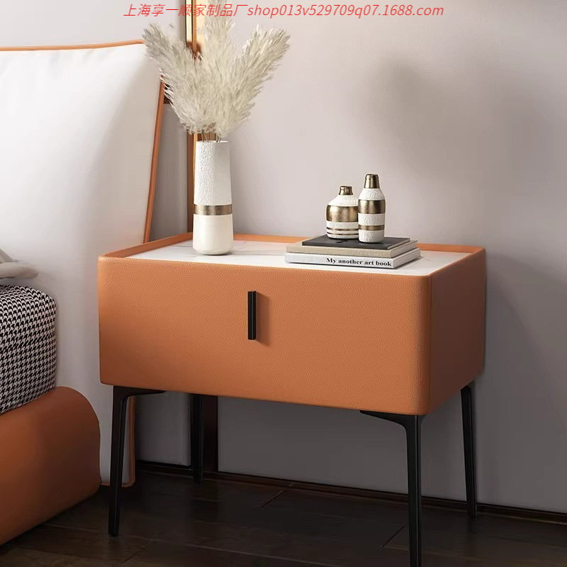 Modern Light Luxury Bedside Table Italian Minimalist Solid Wood Iron Design High-End Bedroom Leather Bedroom Bedside Cabinet