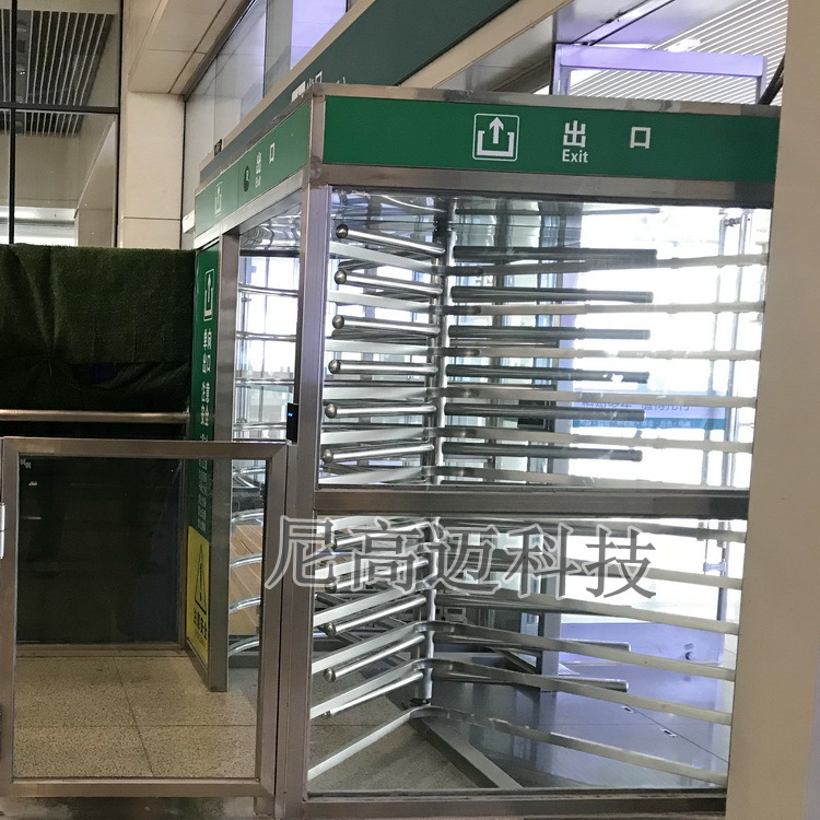 滨州高铁站单向梳状门 漯河火车站出口全高矩形转闸 手动栏杆旋转