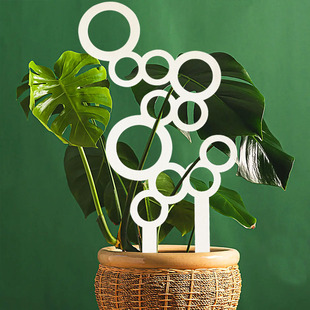 In-Stock European-Style Indoor Balcony Wooden Honeycomb Grid Plant Climbing Frame Hollow Lattice Climbing Frame Potted Plant Stand