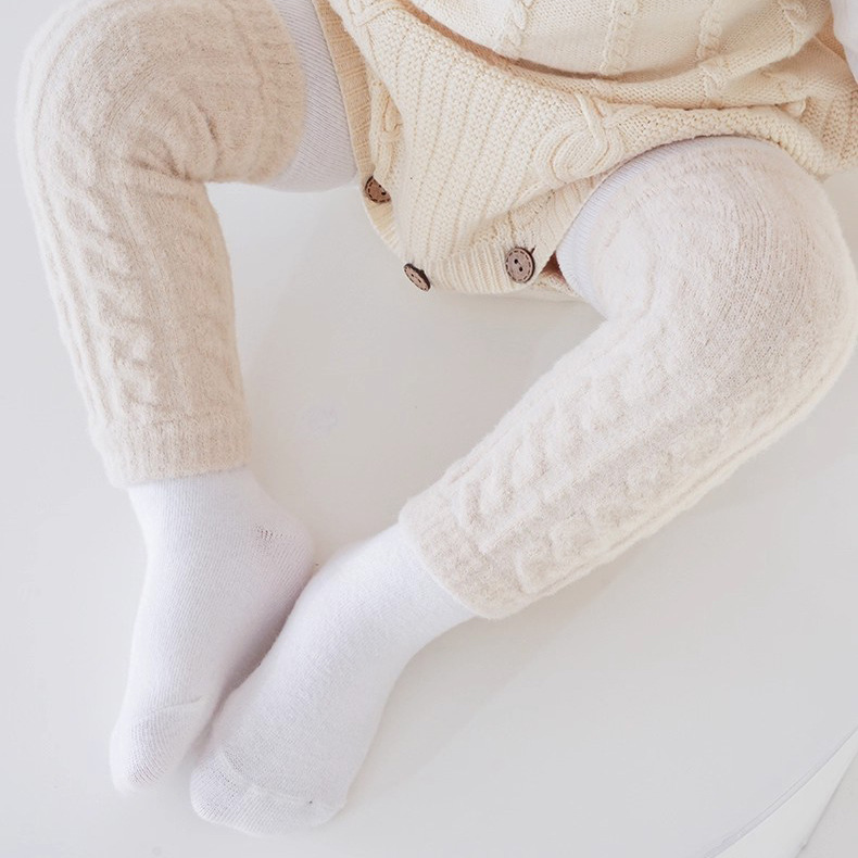 [Explosión] Medias de calzado de lana más gruesas para niños recién nacidos transfronterizos otoño y invierno chicas simples y versátiles sobre las rodillas no estrangular las piernas