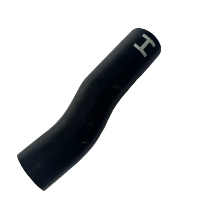 15th generation Crown ARS212 – automobile water pipe