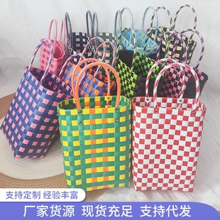 �˻@�Ӿ�����¶�IҰ����������ɫ�������U�ռ��l����ˮͰ�����l