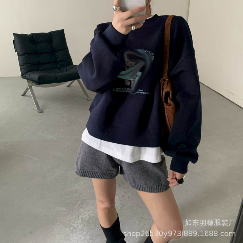 Korean-style age-reducing round-neck pullover sweatshirt, thin outerwear for women, autumn collection, relaxed and casual style, perfect for layering, W58 Korean-style age-reducing round-neck pullover sweatshirt, thin outerwear for women, autumn collection, relaxed and casual style, perfect for layering, W58