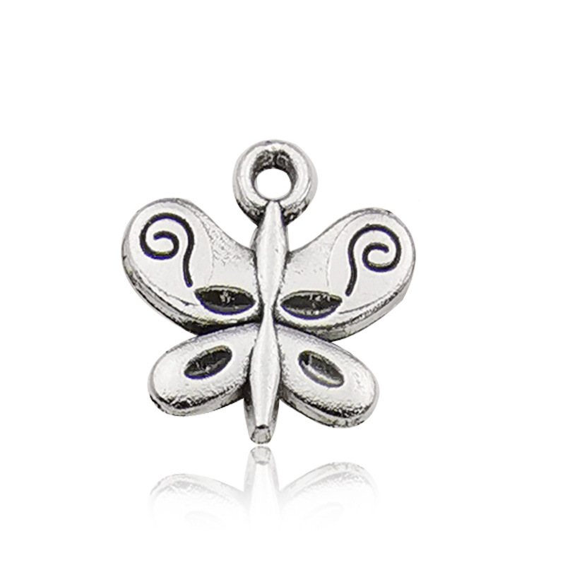 Venta transfronteriza de colgante de aleación de plata Xizanga con forma de mariposa, hecho a mano, para collar, pulsera, accesorio de joyería, venta al por mayor.