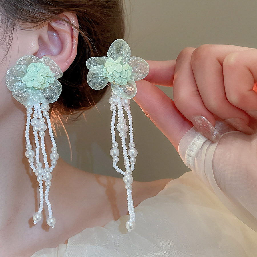 Pendientes de malla de pétalo de dopamina Pendientes de estilo de vacaciones junto al mar de estilo nuevo estilo caliente Pendientes de temperamento exagerado de todo fósforo al por mayor