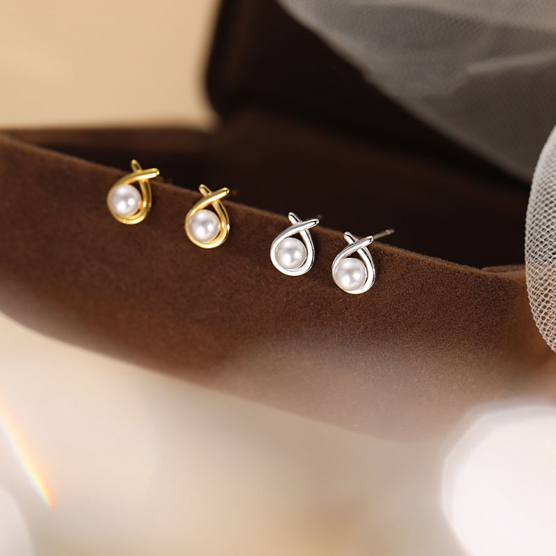 Sunburst Geometric Pearl Stud Earrings Minimalist Elegant Jewelry_voghion.com