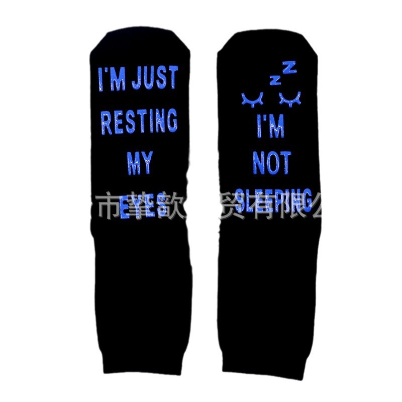 En stock algodón casual deportes creativos calcetines europeos y americanos transfronterizos populares pie carta antideslizante dispensación Mediados de pantorrilla calcetines de piso