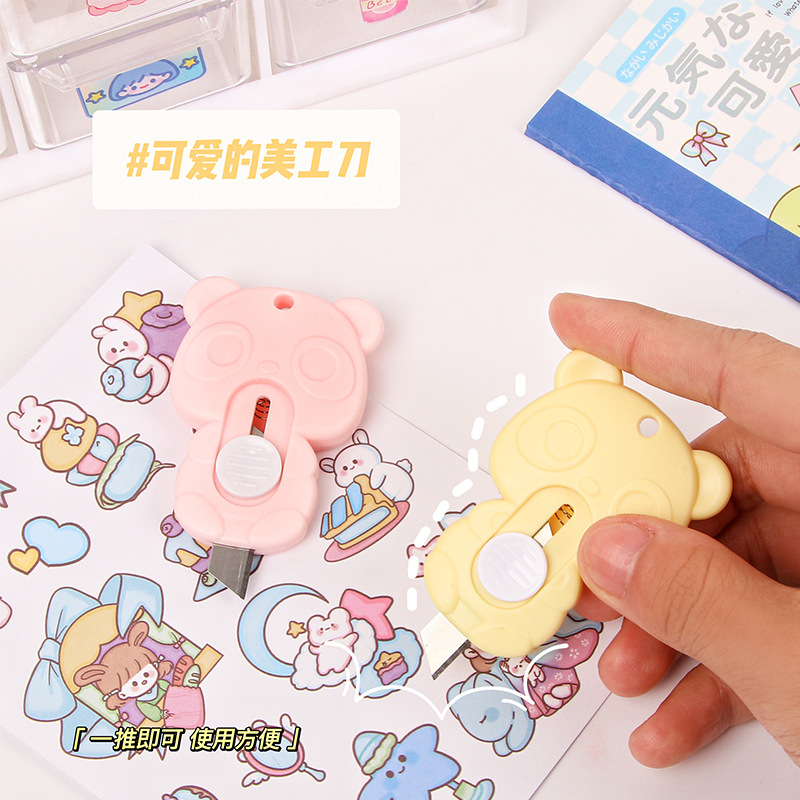 Lindo oso mini cuchillo de Arte de pequeño tamaño de dibujos animados cuchillo expreso portátil desembalaje envoltura Oficina papel corte cuchillo venta al por mayor