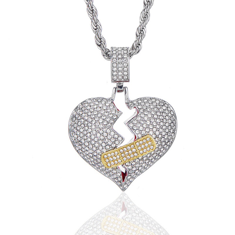 Pendant full of diamonds, broken heart alloy necklace, love pendant, necklace accessory_voghion.com