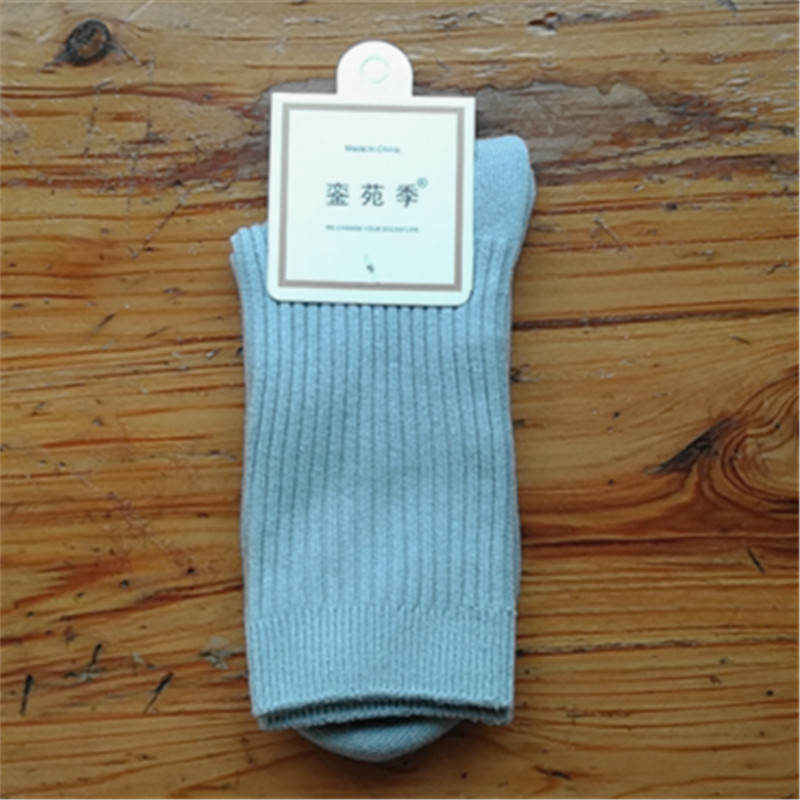 Otoño e invierno calcetines de aguja doble a rayas verticales algodón Mediados de la pantorrilla de color sólido de algodón peinado cordón cálido transpirable calcetines de algodón absorbentes de sudor