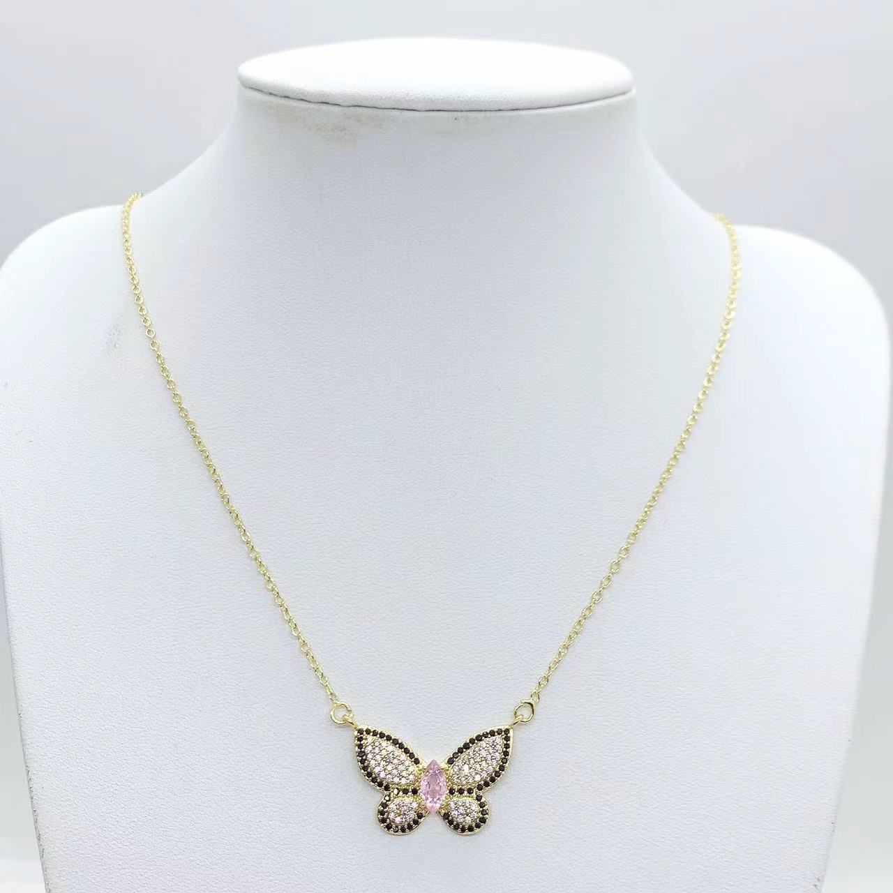 Copper Sweet Butterfly Plating Pendant Necklace display picture 8