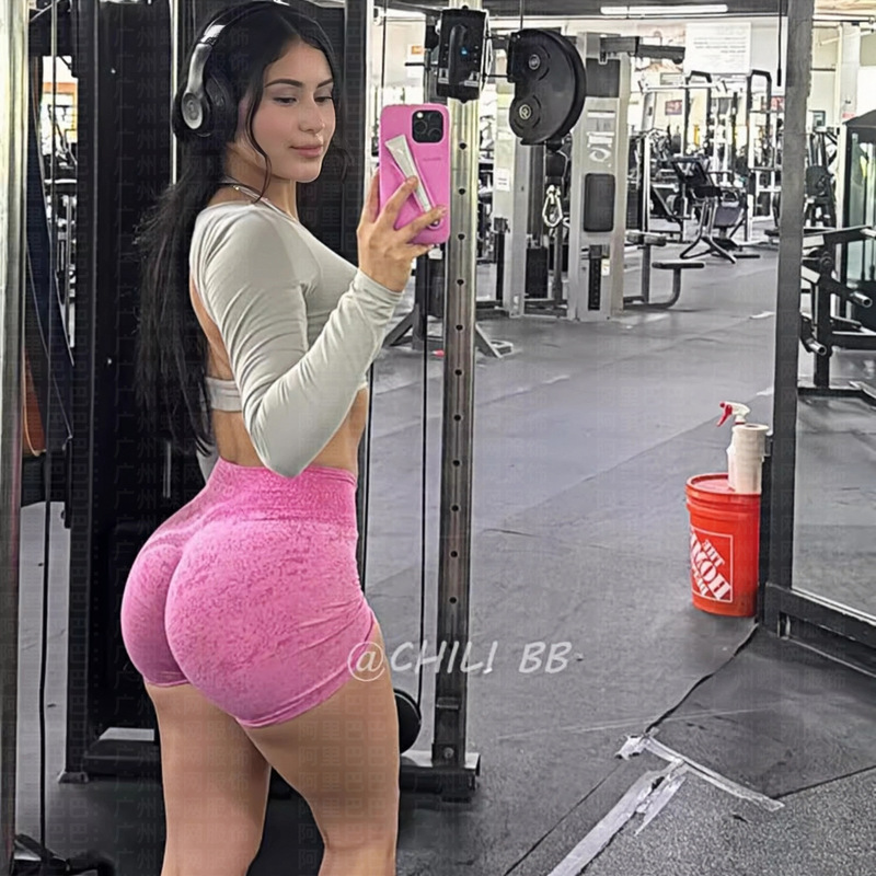Unlabeled Nvgtn New Pixel Shorts High Waist Peach Hip Yoga Pants Seamless Knitted Running Fitness Three-point Pants 1