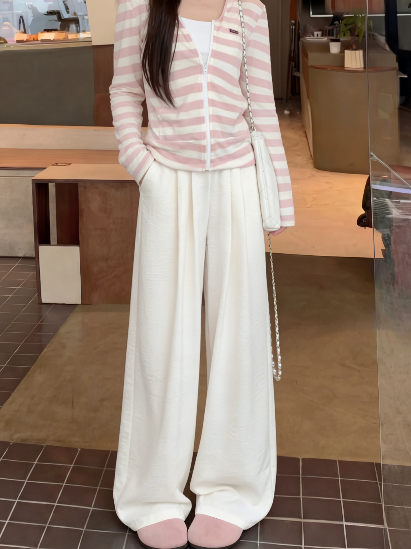 Pantalones finos de verano para mujer Nai Fu Yamamoto con caída fluida, holgados y casuales, ideales para figuras pequeñas, cintura elástica, pantalones anchos de seda fría. image 6