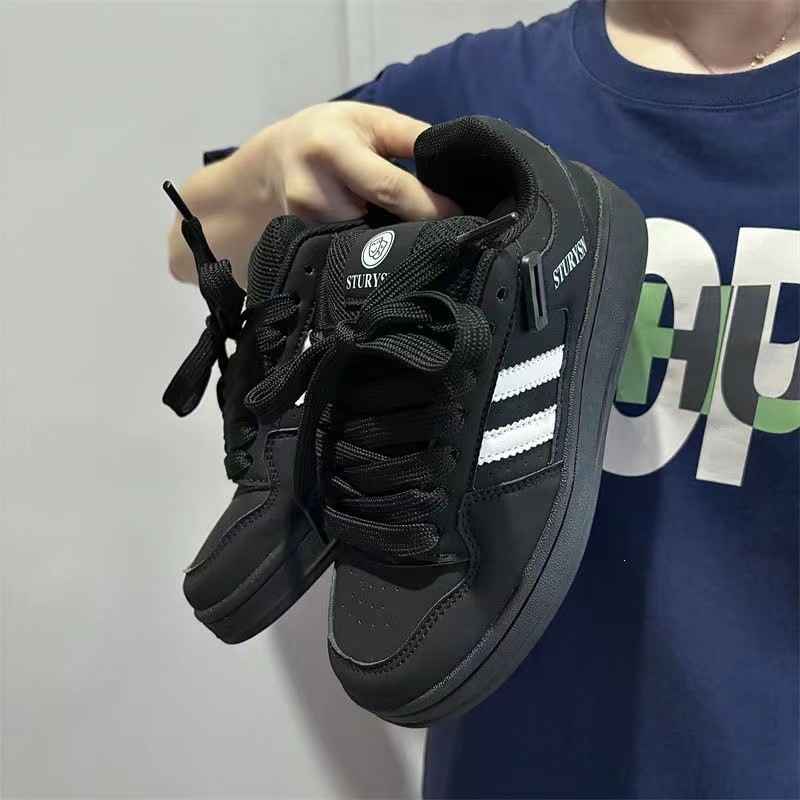 Zapatos de skate casuales populares de estilo de Hong Kong para mujeres, zapatos de pan de nicho de tendencia nacional, 2026 primavera y otoño nuevos zapatos de deporte casuales