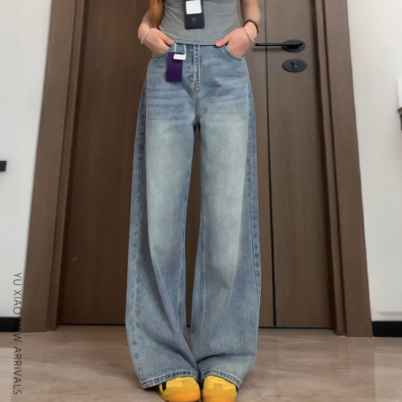 Light-Colored Loose Wide-Leg Jeans for Women, Spring and Summer High-Waisted Straight-Leg Pants, Women's Denim Plus-Size Slimming Pants for Women Light-Colored Loose Wide-Leg Jeans for Women, Spring and Summer High-Waisted Straight-Leg Pants, Women's Denim Plus-Size Slimming Pants for Women