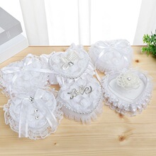 婚礼花童手捧爱心戒指盒蕾丝小戒枕新娘首饰收纳小盒子婚庆戒托盒