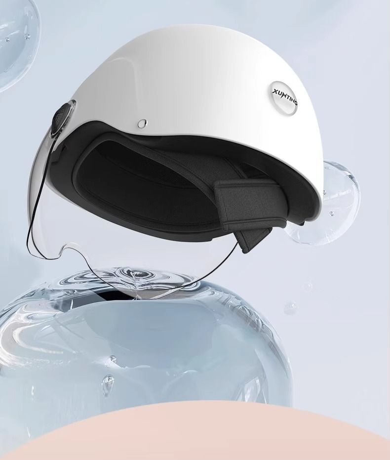 New national standard 3C certified electric motorcycle helmet, suitable for both men and women, designed for summer use, offering sun protection, and lightweight for electric scooters