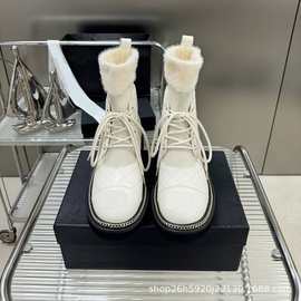 秋冬风2024新款小香风针织弹力系带袜筒靴真皮菱格马丁靴粗跟短靴