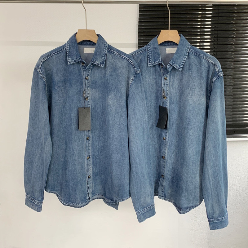 Embroidered Y** Denim Shirt, New Autumn Style Washed Blue Long-Sleeve Shirt Jacket, Unisex Celebrity Style Casual Wear Embroidered Y** Denim Shirt, New Autumn Style Washed Blue Long-Sleeve Shirt Jacket, Unisex Celebrity Style Casual Wear