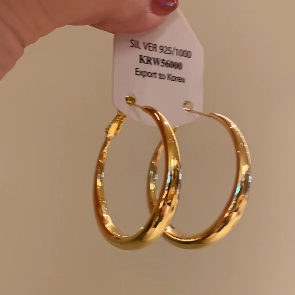 Pendientes de metal de alta gama, diseño minimalista y moderno, para mujer 2024, suministro al por mayor