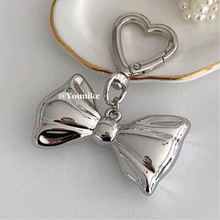 Aray韩国代购reina早春新款金属蝴蝶结百搭甜辣少女挂件高级感