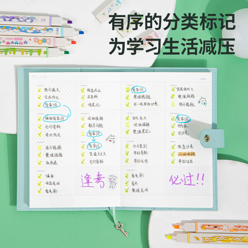 Deli resaltador marcador fluorescente clave, los estudiantes marcan con una cabeza suave de color, resaltador de macaron de color claro