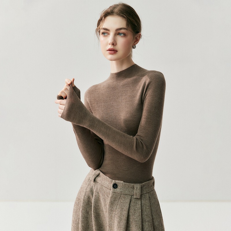 German Yangtze Yarn 18-Gauge Seamless Fine-Spun 100% Wool Sweater for Women, Half-Turtleneck, Slim-Fitting Thin Knit Base Sweater
