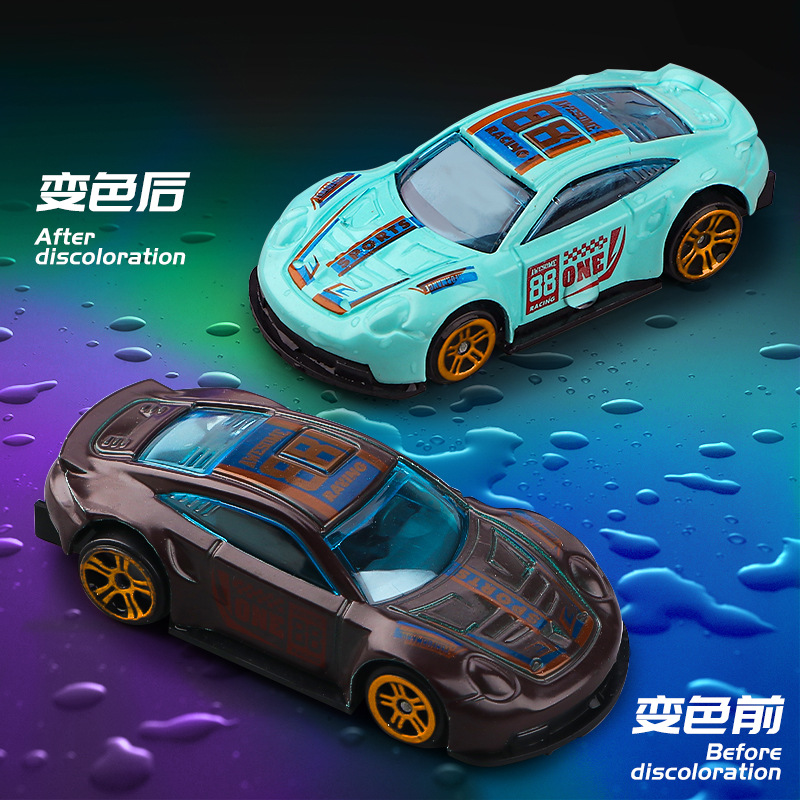 クロスボーダー温度変色合金車モデル男の子温度変色滑走回力レース合金車モデルおもちゃ
