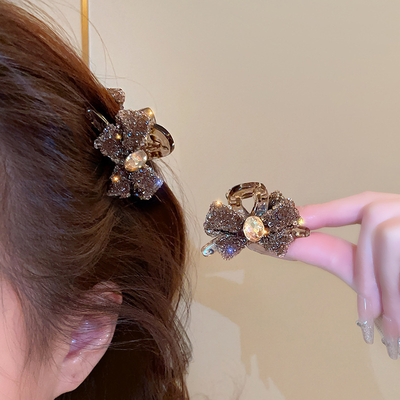 新しいダイヤモンドがちりばめられたリボンの小さなヘアピン、フェミニンな前髪クリップ、サイドヘアクリップ、小さくて絶妙な小さなグリッパー|undefined