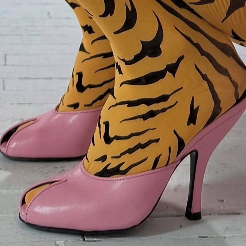 Cross-border fashion sandals, European and American round-toe open-toe stiletto sandals, foreign trade women's shoes