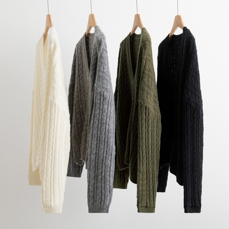 Women's Wool Blend Cable Knit V-Neck Sweater, Casual Loose Knitwear, Autumn and Winter Thickened Warm Top