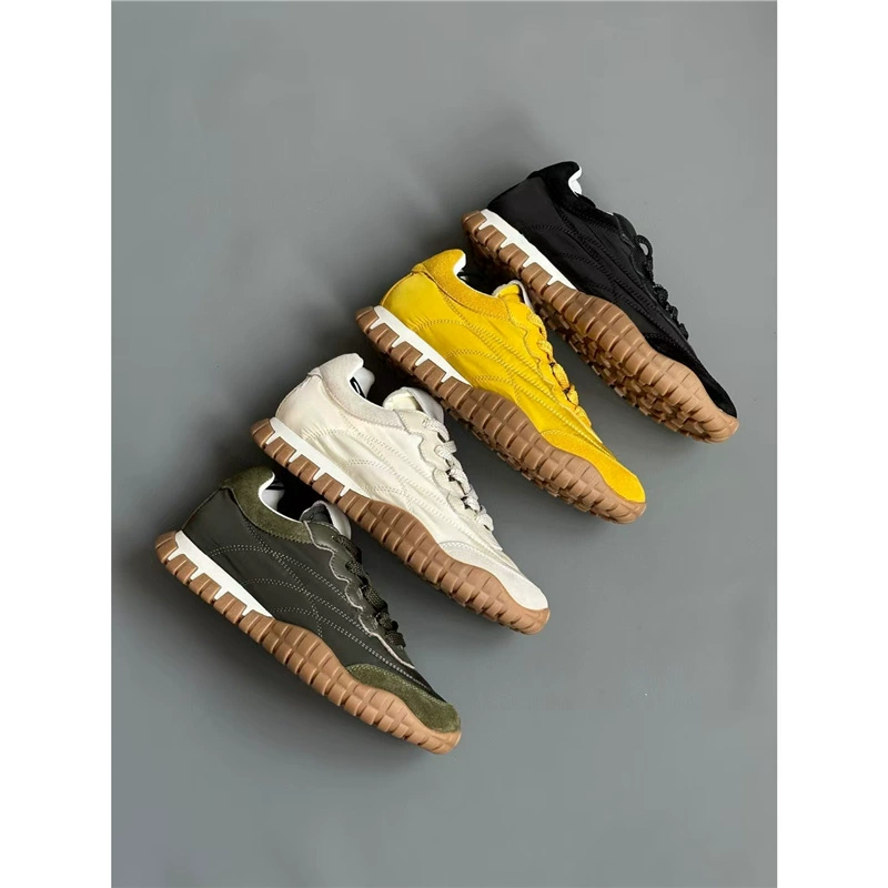 2025 новая модель разработки оптом неоформленные бисквитные туфли Forrest Gump для женщин в ретро-стиле с эффектом потертости, универсальные повседневные балетки с круглым носком