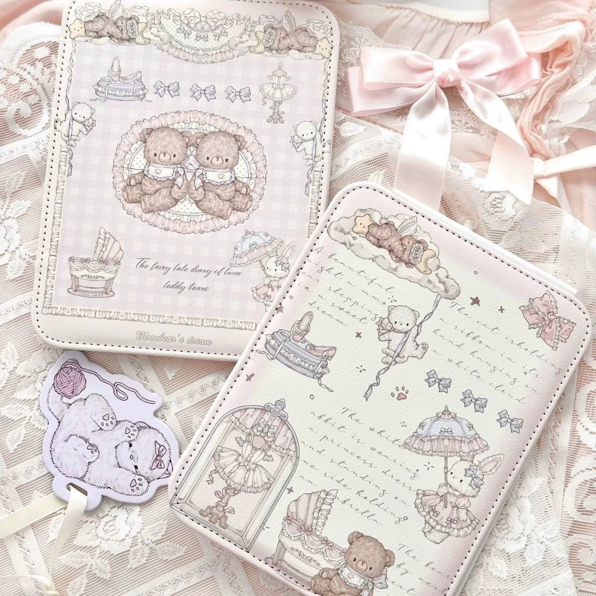 Foldable Table Handheld Mirror, Thickened Cute Bear Doll Design, Sizes Small & Big