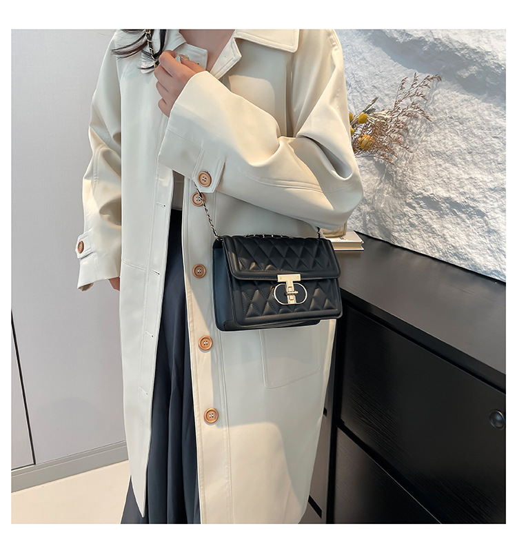 2024 neue Modische Lock Handheld frauen Koreanische Ausgabe Beliebte Lingge Stickerei Gewinde Einzigen Kreuz Schulter Kleine_voghion.com