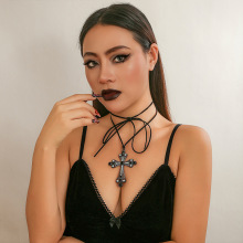�羳�Ʒ�r����ʮ�ּܿ��_��Ů�ɳ���ϵ���Ȧchoker�첱朗l