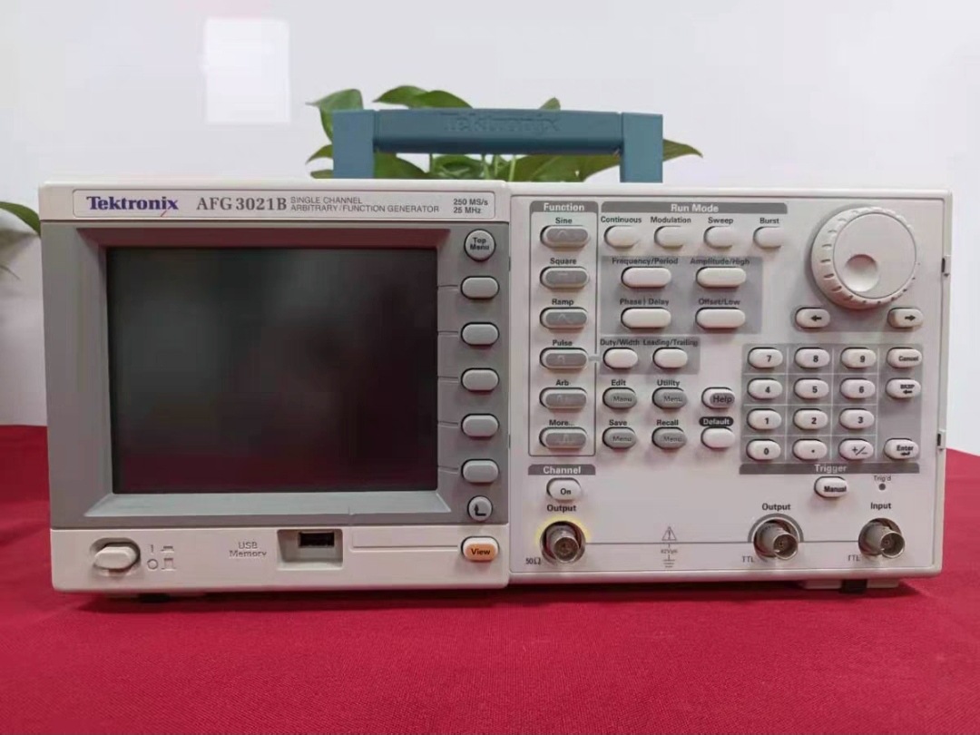 美国Tektronix泰克AFG3021B 任意波形函数发生器 信号源25MHz包邮