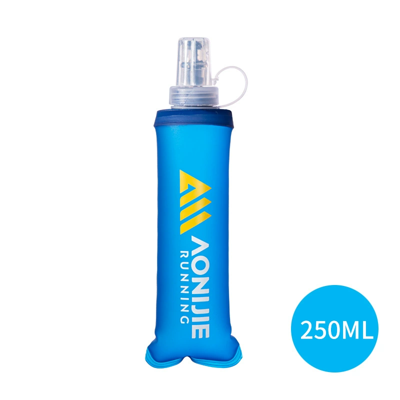 Teapot, handheld sports foldable off-road water container, for running