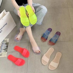 夏の新型水晶スリッパの女性の大きいサイズのファッションゼリーの外にカジュアルな家庭のカップルを着て防臭します。
