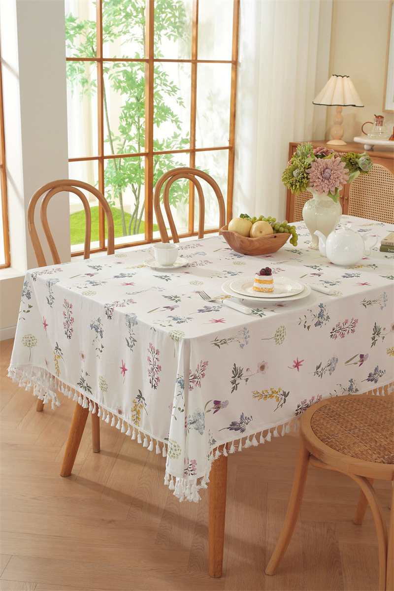 Cotton Printed Green Floral Tassel Tablecloth For Dining Table_voghion.com